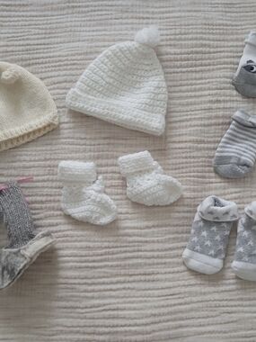 Handmade White Crochet Baby Hat & Booties Set